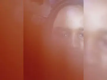 Prettyshe  live sex cam
