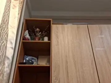 VickySchwantes  live sex cam