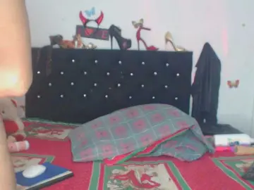 Flacapaola11  live sex cam