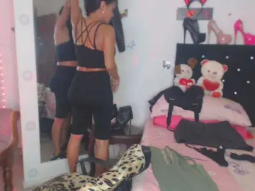 Flacapaola11  live sex cam