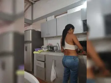Flacapaola11  live sex cam