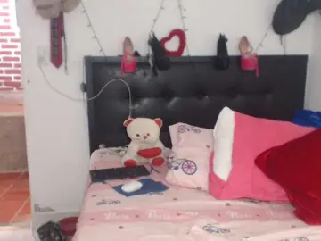 Flacapaola11  live sex cam