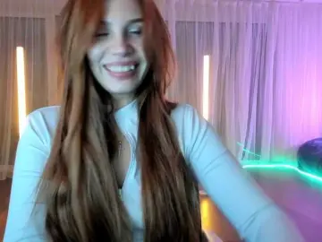 Kira2681  live sex cam