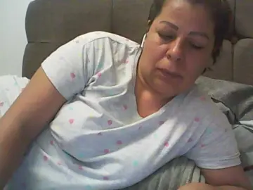 Diamonddesiree  live sex cam