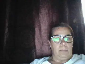 Diamonddesiree  live sex cam