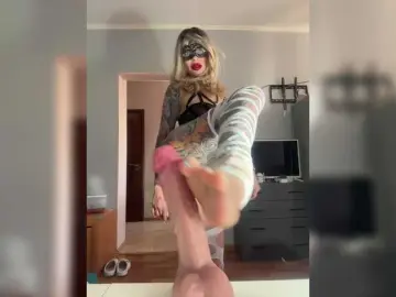 Gospajaa  live sex cam