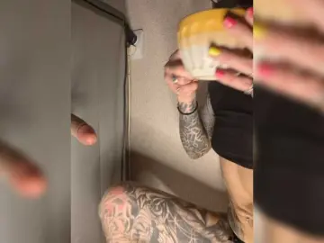 Gospajaa  live sex cam