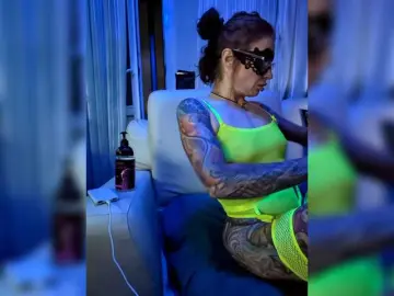 Gospajaa  live sex cam
