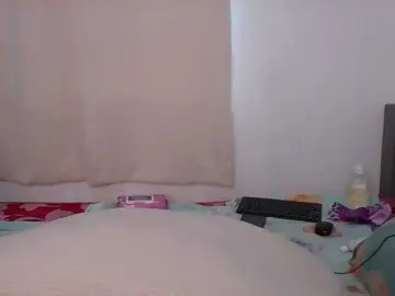 Lavenda  live sex cam