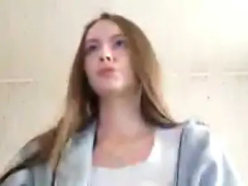LeanaLomino  live sex cam