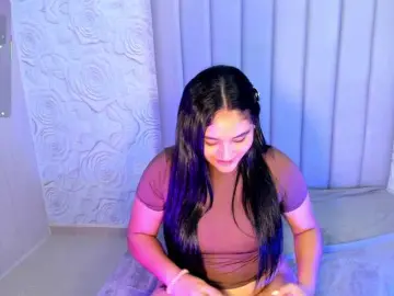 LyaDubois  live sex cam