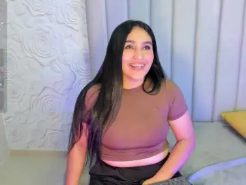 LyaDubois  live sex cam