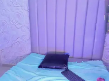 LyaDubois  live sex cam