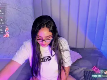 LyaDubois  live sex cam