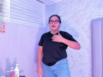 LyaDubois  live sex cam