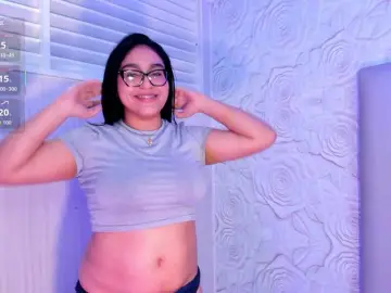 LyaDubois  live sex cam