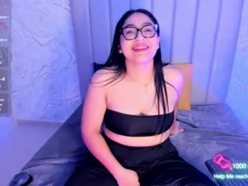 LyaDubois  live sex cam