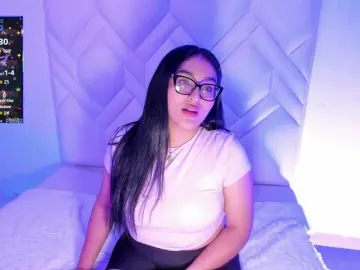 LyaDubois  live sex cam