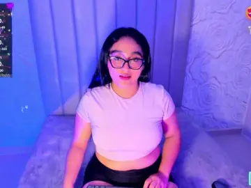 LyaDubois  live sex cam