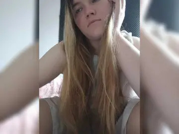 Mariicka  live sex cam