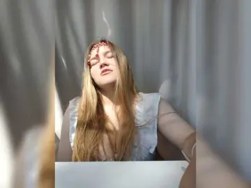 Mariicka  live sex cam