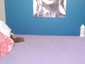 NADINNNE  live sex cam