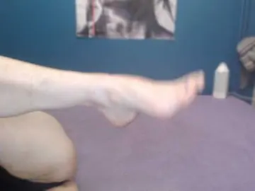 NADINNNE  live sex cam