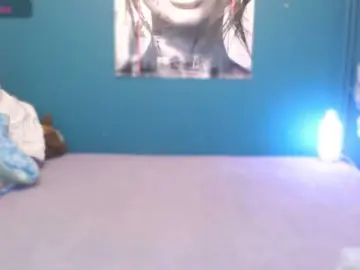 NADINNNE  live sex cam
