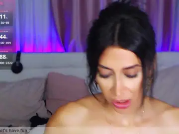 YaninReyes  live sex cam