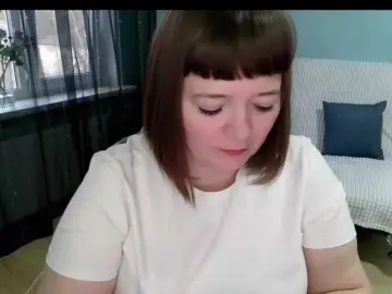 Anya1010  live sex cam