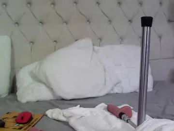 CarolSlut1985  live sex cam