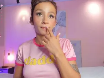 Brianathompson  live sex cam