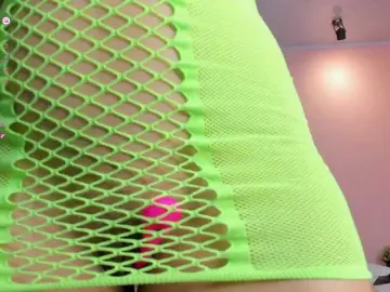 Brianathompson  live sex cam