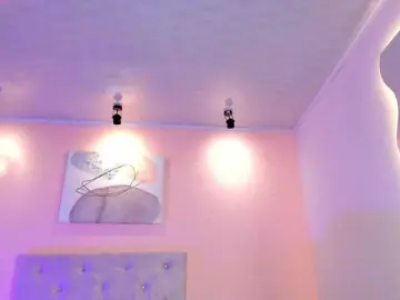 Brianathompson  live sex cam