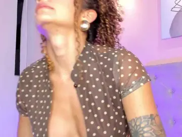 Brianathompson  live sex cam