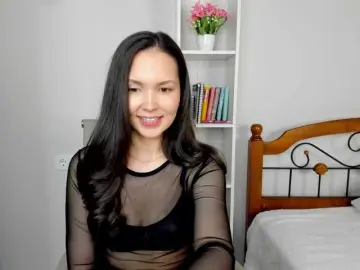 Elina-syui  live sex cam