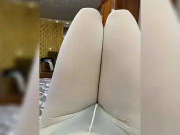 Avrora09  live sex cam