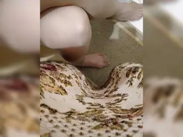 Avrora09  live sex cam