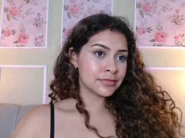CurlyDani  live sex cam