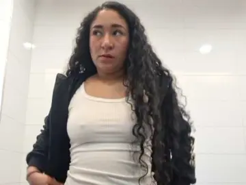 Damiiluy1  live sex cam