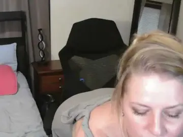 Holliekate  live sex cam