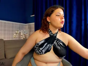 LisaTerry  live sex cam