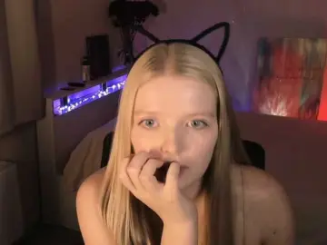 Ssweet-annie  live sex cam