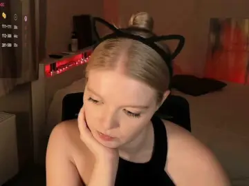 Ssweet-annie  live sex cam