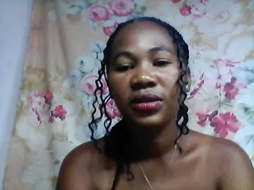 Ciennezah  live sex cam