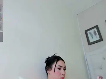 Kittybluuee  live sex cam