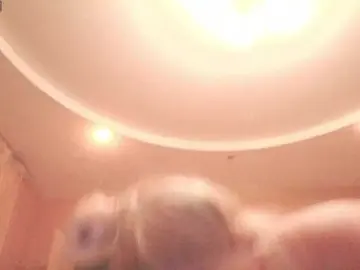 Miranda-robinson  live sex cam