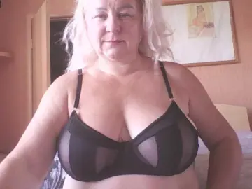 Miranda-robinson  live sex cam
