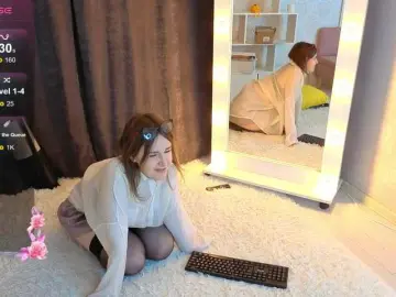 Pusivegan  live sex cam