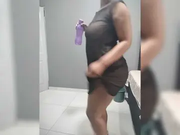 Vicky94x  live sex cam